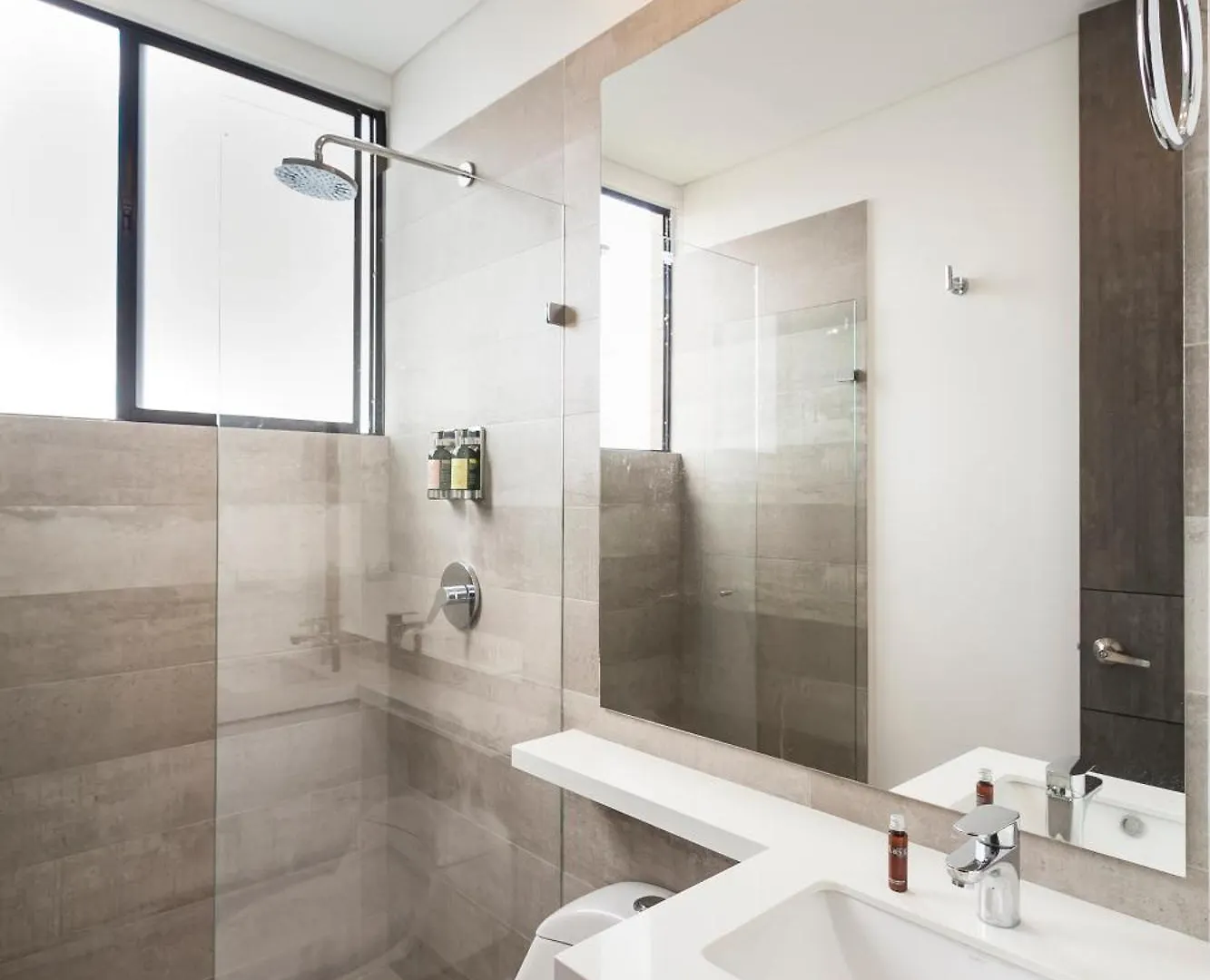 Apartamento Tropical Confort Suite Poblado Medellín